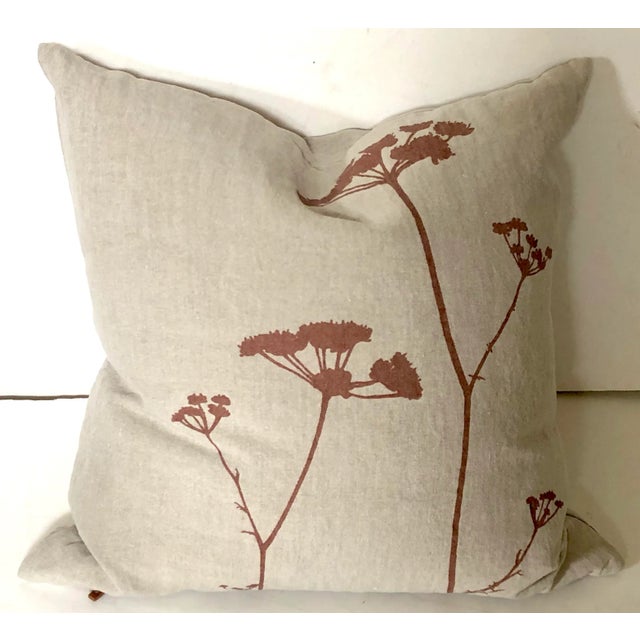 Botanical Hand Printed Linen Pillow - Queen Anne's Lace For Sale - Image 4 of 4