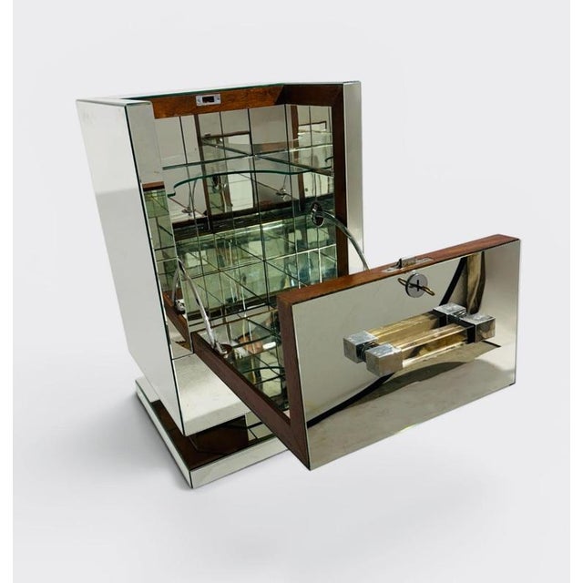 Art Deco Mirrored Cocktail Cabinet Bar, 1930 For Sale - Image 3 of 14
