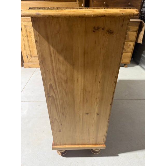 Antique Pine Two Over Three Drawers - Chest of Drawers From England For Sale - Image 16 of 18