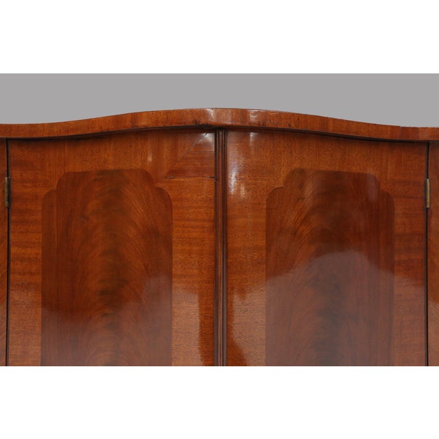 19th Century English Corner Cabinet For Sale - Image 3 of 17