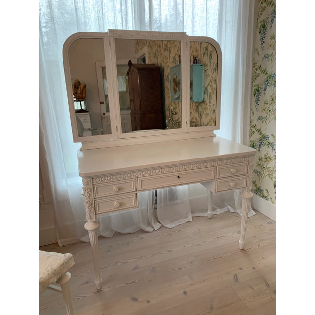 Shabby Chic 1910s Sligh French Style Vanity 2 Piece Set in White Paint For Sale - Image 3 of 12