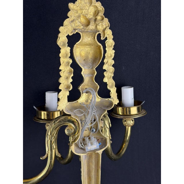 Vintage French Louis XVI Style Gilt Bronze Wall Sconce, 1950s For Sale - Image 10 of 11