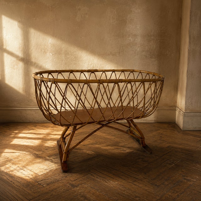 Vintage Rattan Wicker Baby Bassinet on Stand, Europe, 1970s For Sale - Image 10 of 10