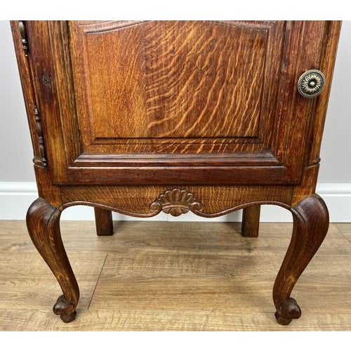 Vintage Bedside Tables in Oak, Set of 2 For Sale - Image 5 of 11