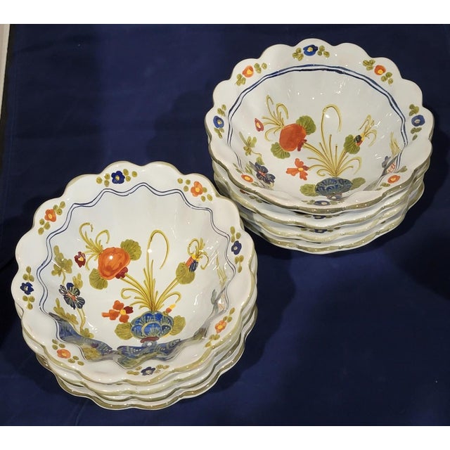 Italian Vintage Amm Faenza Garofano Cereal Bowls - Set of 8 - Hand-Painted Italian Majolica For Sale - Image 3 of 6