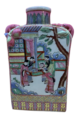 Mid 19th Century Chinese Vase