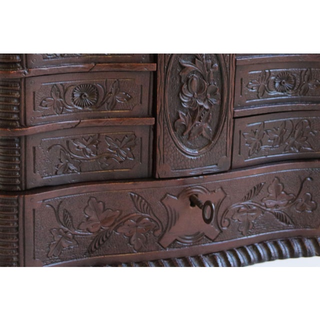 Brown Antique Black Forest Jewelry Box in Fruitwood, 1880 For Sale - Image 8 of 18