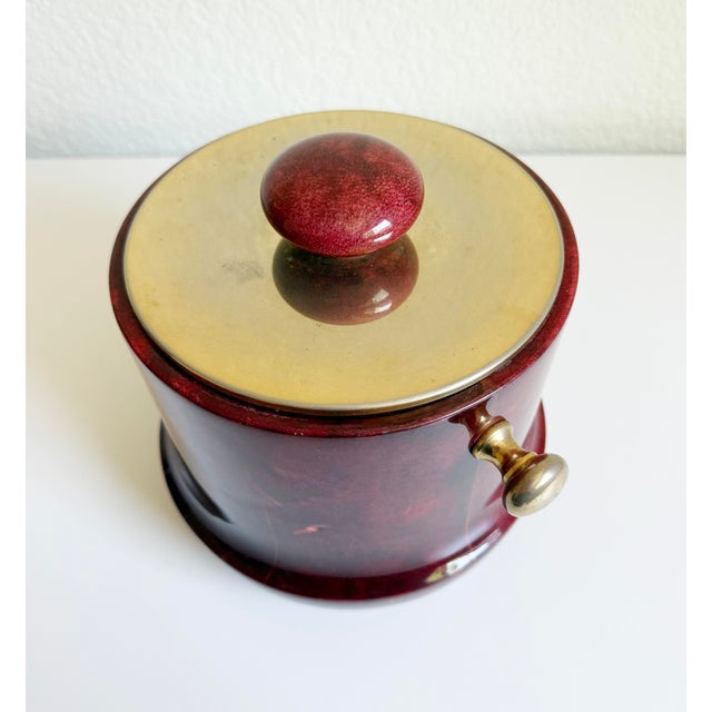 Aldo Tura Oxblood Lacquered Goat Skin Ice Bucket, Italy, 1960s For Sale - Image 14 of 16
