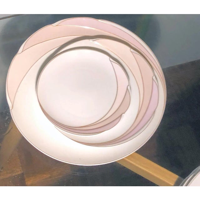 CORRECTION TO SHIPPING TIME, THIS IS SELLER SHIPPING, ARRIVAL TIME IS 4-10 DAYS FROM PURCHASE DATE. En Vogue made for...
