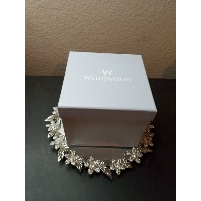EXQUISITE NIB Wedgewood Trinket Box The Exquisite NIB Wedgewood Trinket Box is a beautifully crafted collectible item...