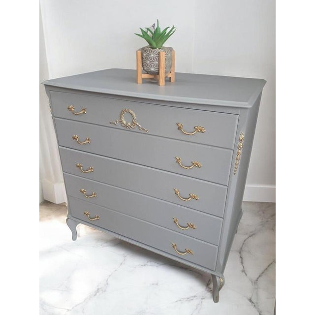 Mid-Century Modern French Louis XV Chest of Drawers, 1970 For Sale - Image 3 of 18