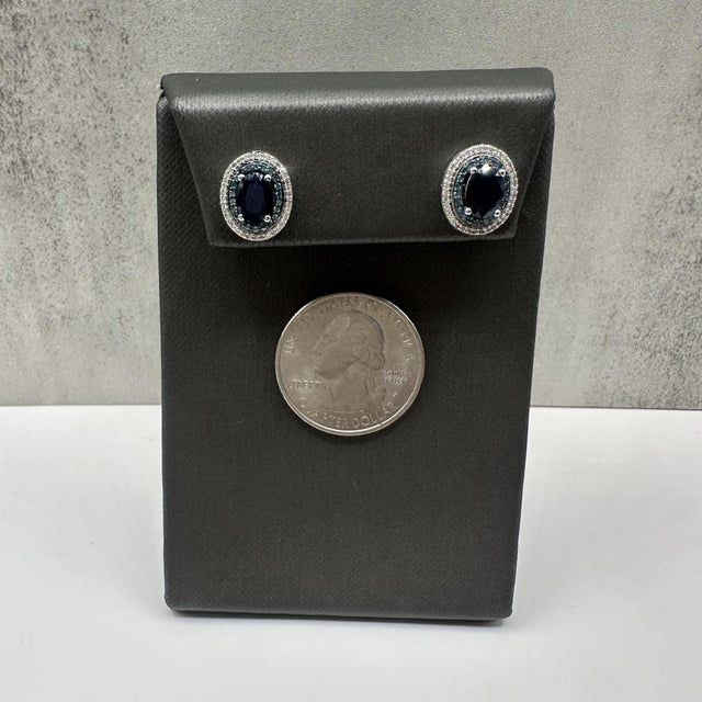 Blue Sapphire and Diamond Studs in 10kt White Gold – Push Backs, New, A Pair For Sale - Image 4 of 5