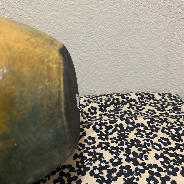 Sculpture Materials 1970s Large Mid-Century Oaxacan Dripware Pottery Vase With Mottled Polychrome Glaze For Sale - Image 7 of 9