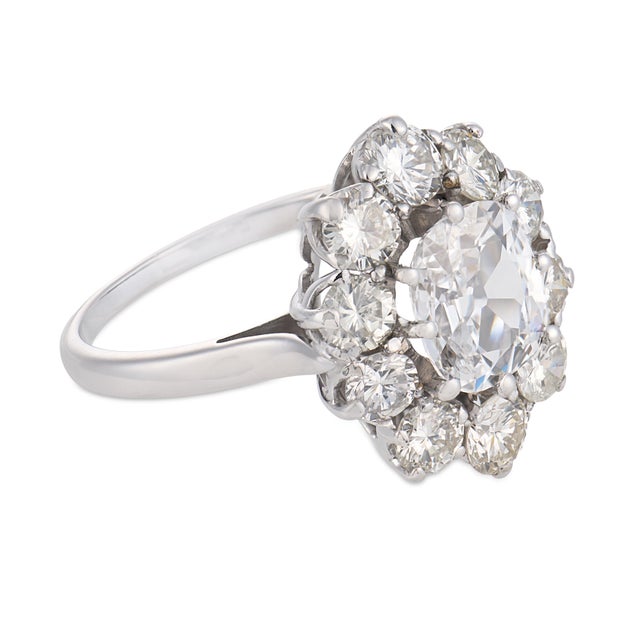 Mid Century Gia 3.30 Carat Diamond 18k White Gold Cluster Ring, Size 7.75 For Sale - Image 4 of 6