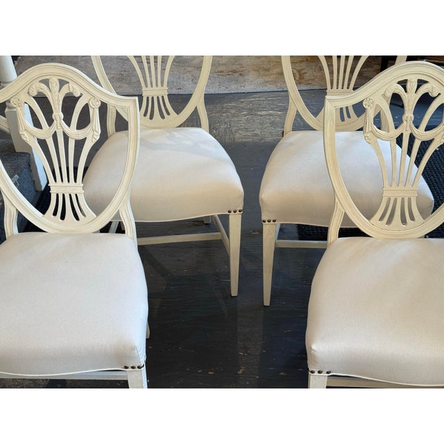 Wood 19th Century Antique Mahogany Hepplewhite Style Shieldback Chairs Painted French Linen White For Sale - Image 7 of 10