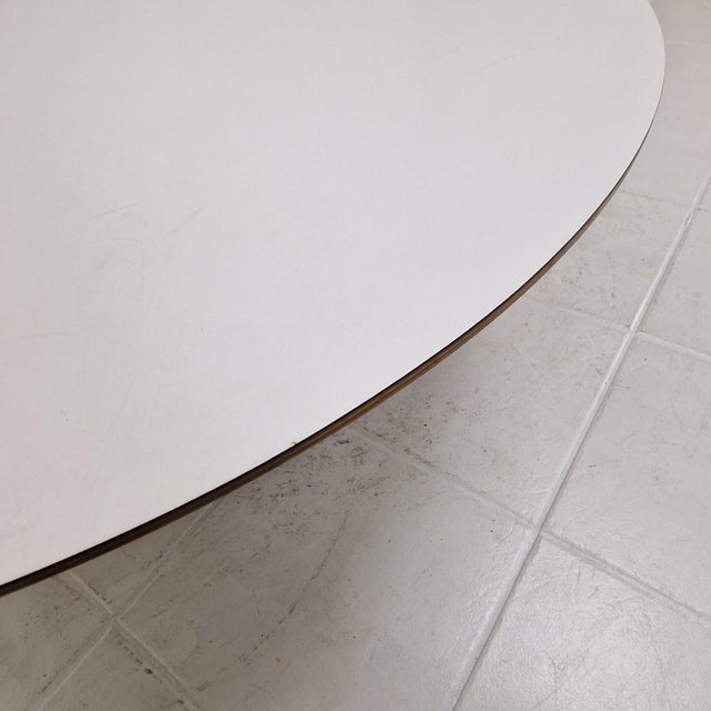 Circle Coffee Table by Pierre Paulin for Artifort, 1960s For Sale - Image 11 of 17