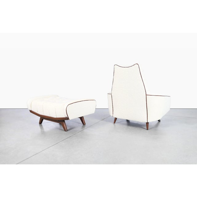 1950s Mid-Century Walnut Gondola Lounge Chair W/ Ottoman Attributed to Adrian Pearsall For Sale - Image 5 of 12