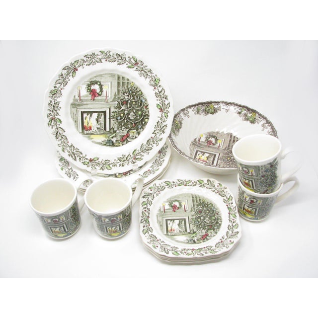 Vintage Johnson Brothers Merry Christmas Tree Holiday Dinnerware Set