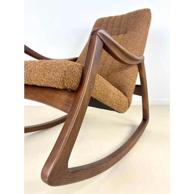 Bentwood Rocking Chair from TON, 1960s For Sale - Image 6 of 13