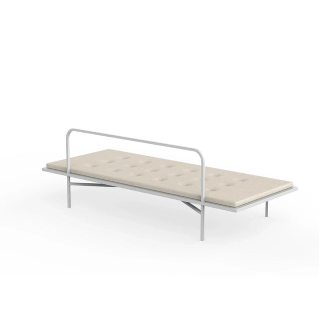 SUNDAYBED &Eacute;T&Eacute;is made for in- and outdoor use. It's made of galvanized, power coated steel to ensure the best...