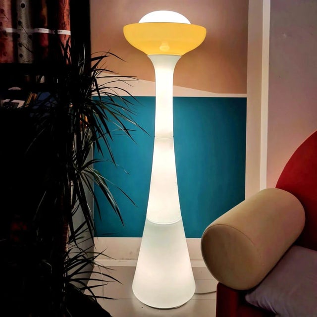Large White and Yellow Murano Glass Column Lamp, 1960s For Sale - Image 9 of 15