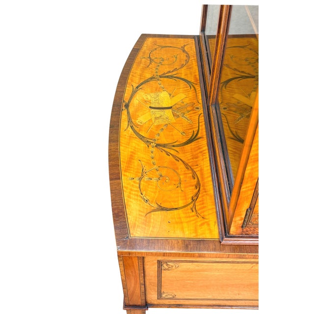 19th Century Satinwood Display Cabinet attributed to Edwards & Roberts, 1890 For Sale - Image 13 of 18