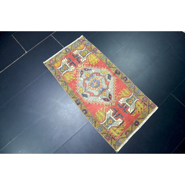 1960s Handmade wool and cotton rug in Turkish Anatolian Small Rug, Vintage Doormat Rug, Turkish Vintage Decorative Rug,...