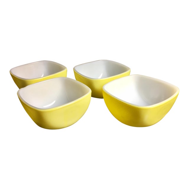 MidCentury Modern Yellow Pyrex Ramekins Set of 4 Chairish
