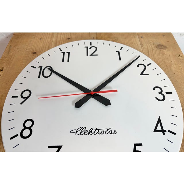 Large Vintage Office Wall Clock from Elektročas, 1990s For Sale - Image 11 of 17