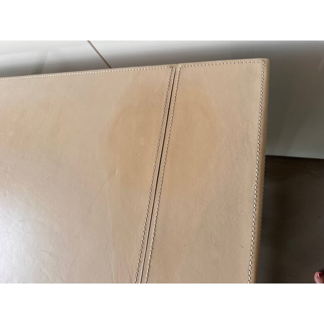 Ernest Desk in Taupe Leather by Romeo Sozzi for Promemoria, 2000s For Sale - Image 10 of 14