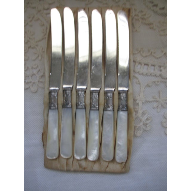 Metal Antique Landers Frary & Clark Aetna Works Mother of Pearl & Sterling Knives - Set of 6 For Sale - Image 7 of 8