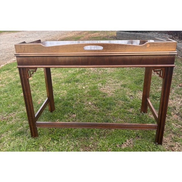 Lovely vintage Lane Furniture Chinese Chippendale writing desk. It features one long drawer with brass handles, brass...