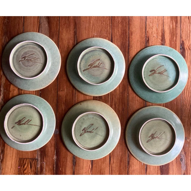 Mid-Century Modern John Shedd Signed Green Ceramic Plates - Set of 6 For Sale - Image 3 of 3
