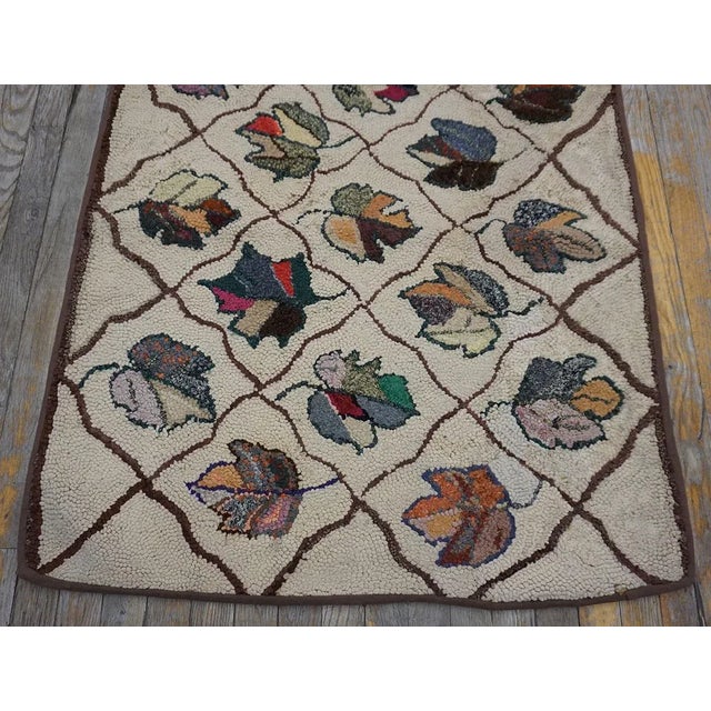 1920s Tan Beige Symmetrical Floral Folk Art Antique American Hooked Rug For Sale In New York - Image 6 of 11