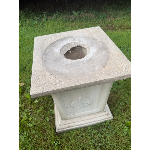 Vintage Hollywood Regency Concrete Horse Head Bust Sculpture Monumental Pedestal For Sale - Image 13 of 14