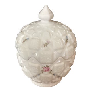 Westmoreland Vintage 1950’s Quilted Milk Glass Covered Candy Jar Round Vanity Jar Floral For Sale