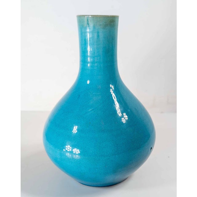 20th Century Japanese Electric Blue Turquoise Kangxi Style Bottle Vase For Sale - Image 4 of 16