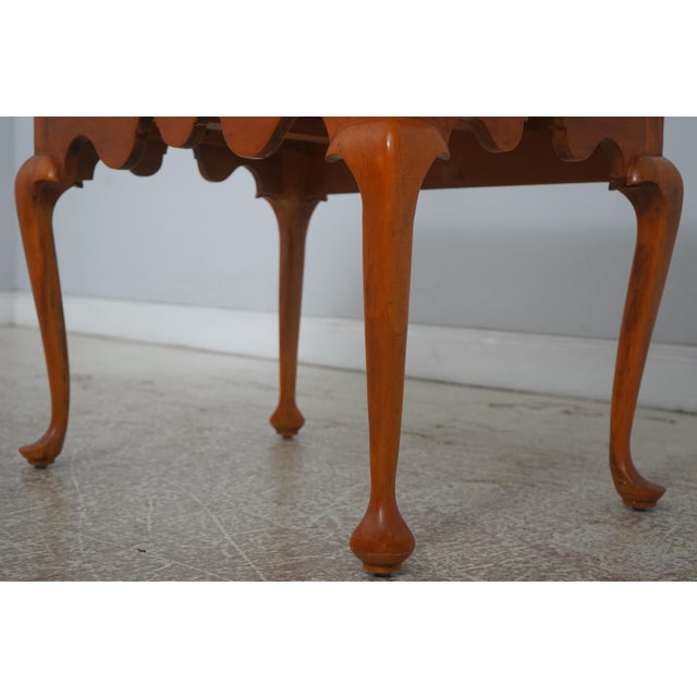 New England Queen Anne Style Dressing Table Lowboy For Sale - Image 10 of 17