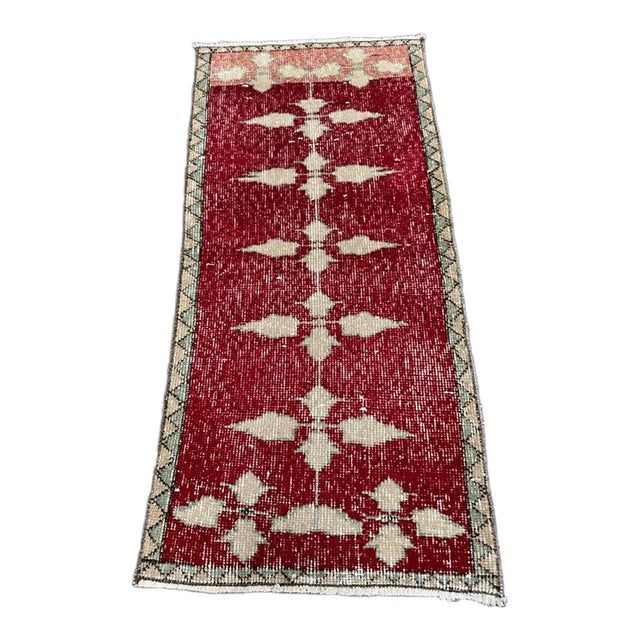 Turkish Yastik Rug 1'8" x 3'6" For Sale