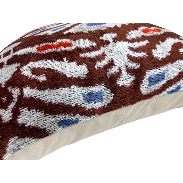 Velvet Silk Cushion Cover with Leaf Design, 2000s For Sale - Image 3 of 11