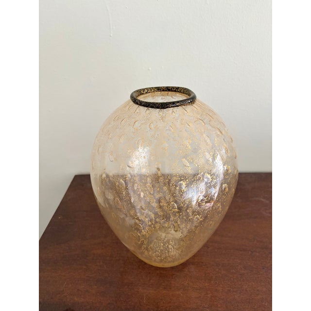 Gorgeous oversized vase with metallic gold details. No flaws.