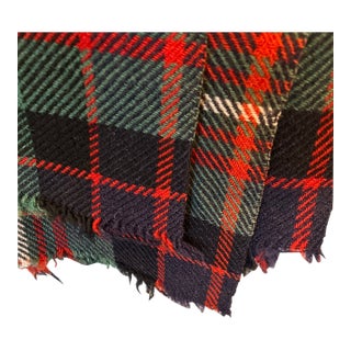 Vintage-Style Red, Green and Navy Tartan Plaid Throw Blanket For Sale