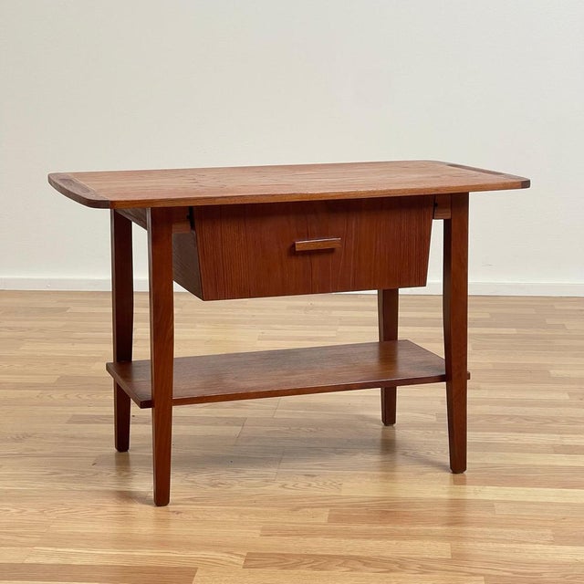 Brown Side Table in Teak, 1950s For Sale - Image 8 of 8