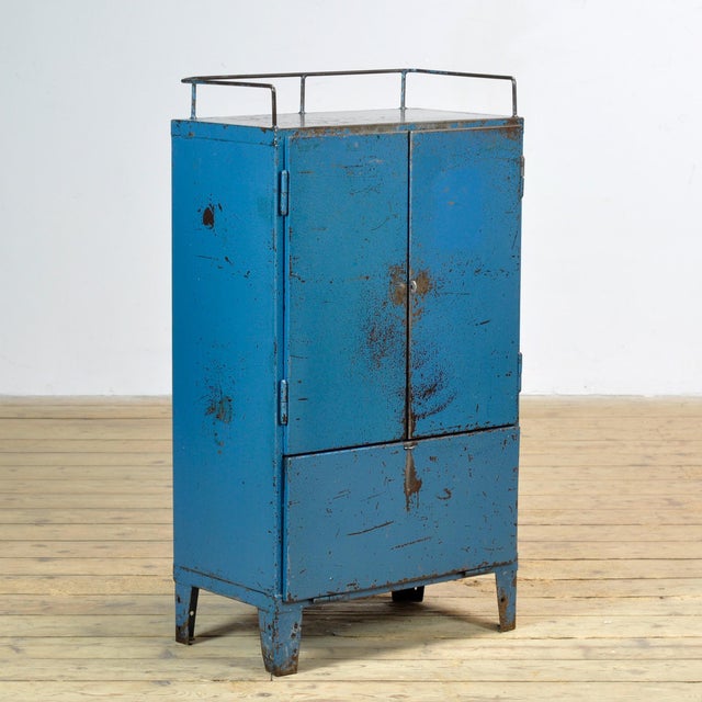 Industrial Industrial Four-Drawer Cabinet, 1970s For Sale - Image 3 of 13