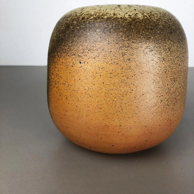 Abstract Ceramic Studio Pottery Vase Object from Horst Kerstan, Kandern, Germany, 1980s For Sale - Image 6 of 14
