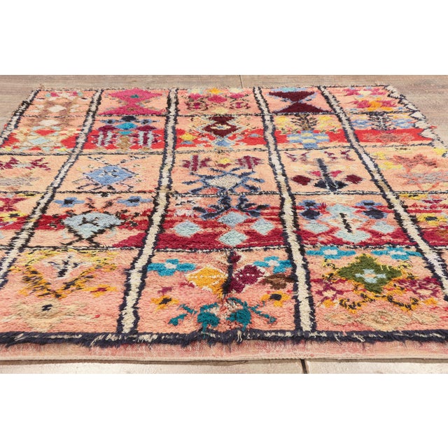 Vintage Boujad Moroccan Rug, 05'09 X 07'09 For Sale - Image 9 of 10