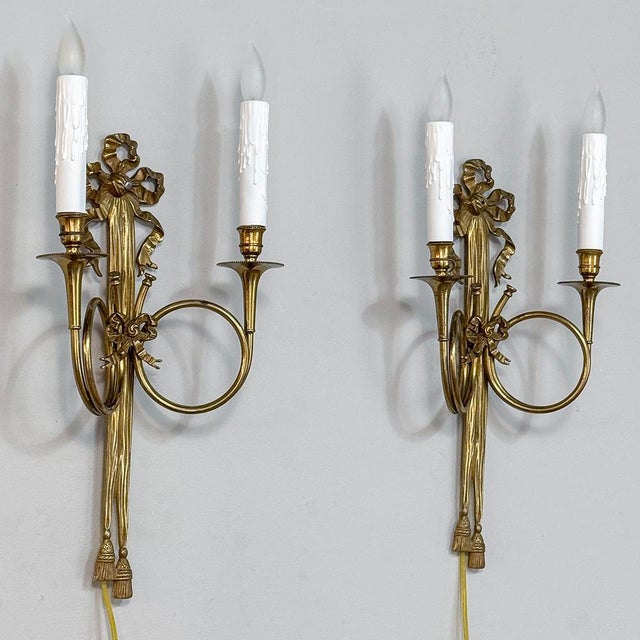 Early 20th Century Pair Antique French Louis XVI Neoclassical Cast Brass Wall Sconces For Sale - Image 5 of 12
