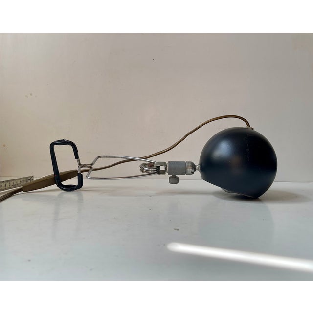 1970s Vintage Danish Adjustable Black Ball Clamp Lamp,1970s For Sale - Image 5 of 10