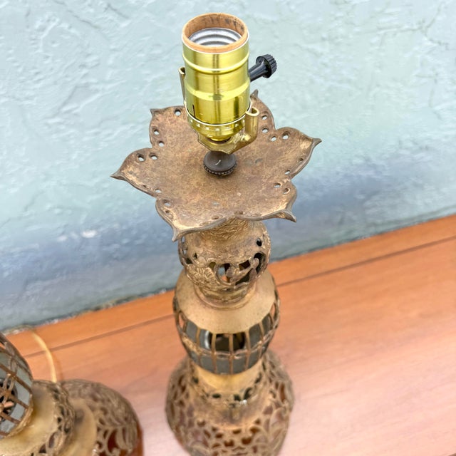 1980s Vintage Chinoiserie Gold Gilt Table Lamps - A Pair For Sale - Image 5 of 8