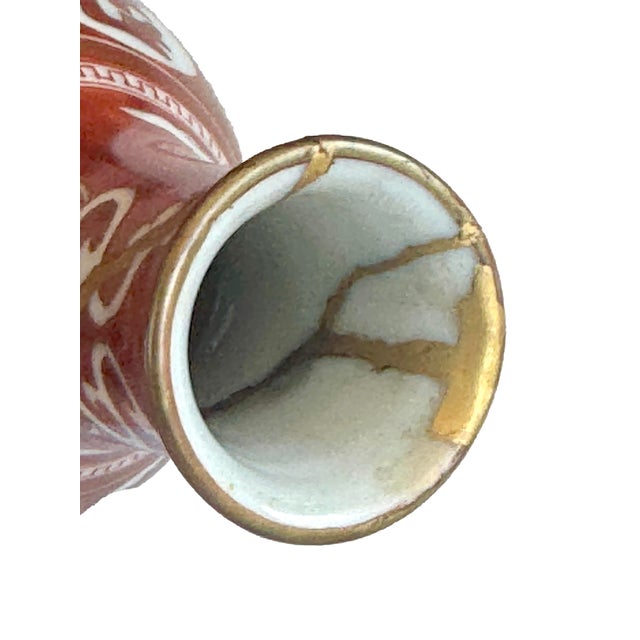 Rare Antique Japanese Kutani Aka-E Tokkuri — 19th Century Phoenix With Buddhist Seed Syllables and Kintsugi For Sale In Palm Springs - Image 6 of 7